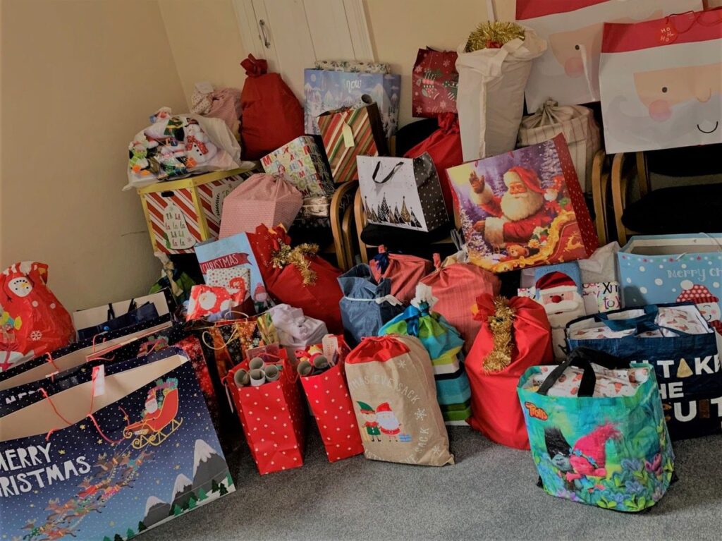 room full of presents