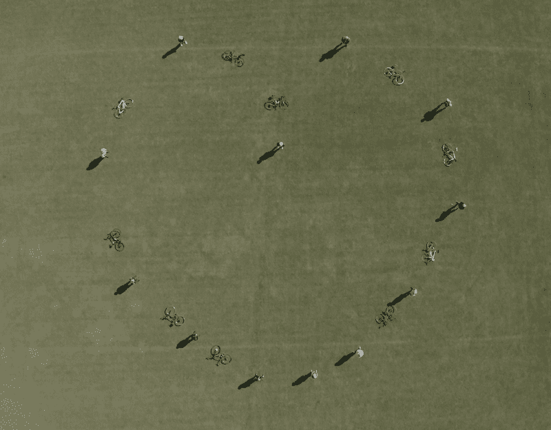 Kelly's Heroes|kelly-hewitt|John Hewitt