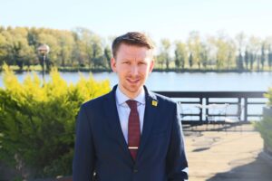 Wyboston Lakes Resort commits to supporting careers in hospitality by signing Hoteliers’ Charter