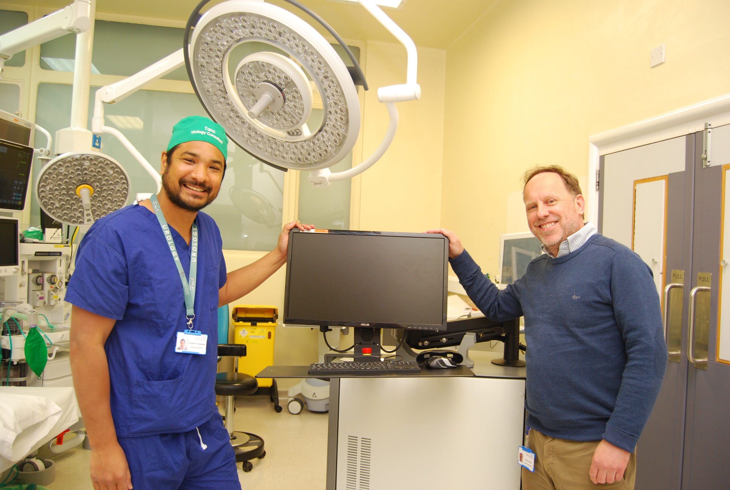 Charity helps bring game-changing cancer technology to Northampton 