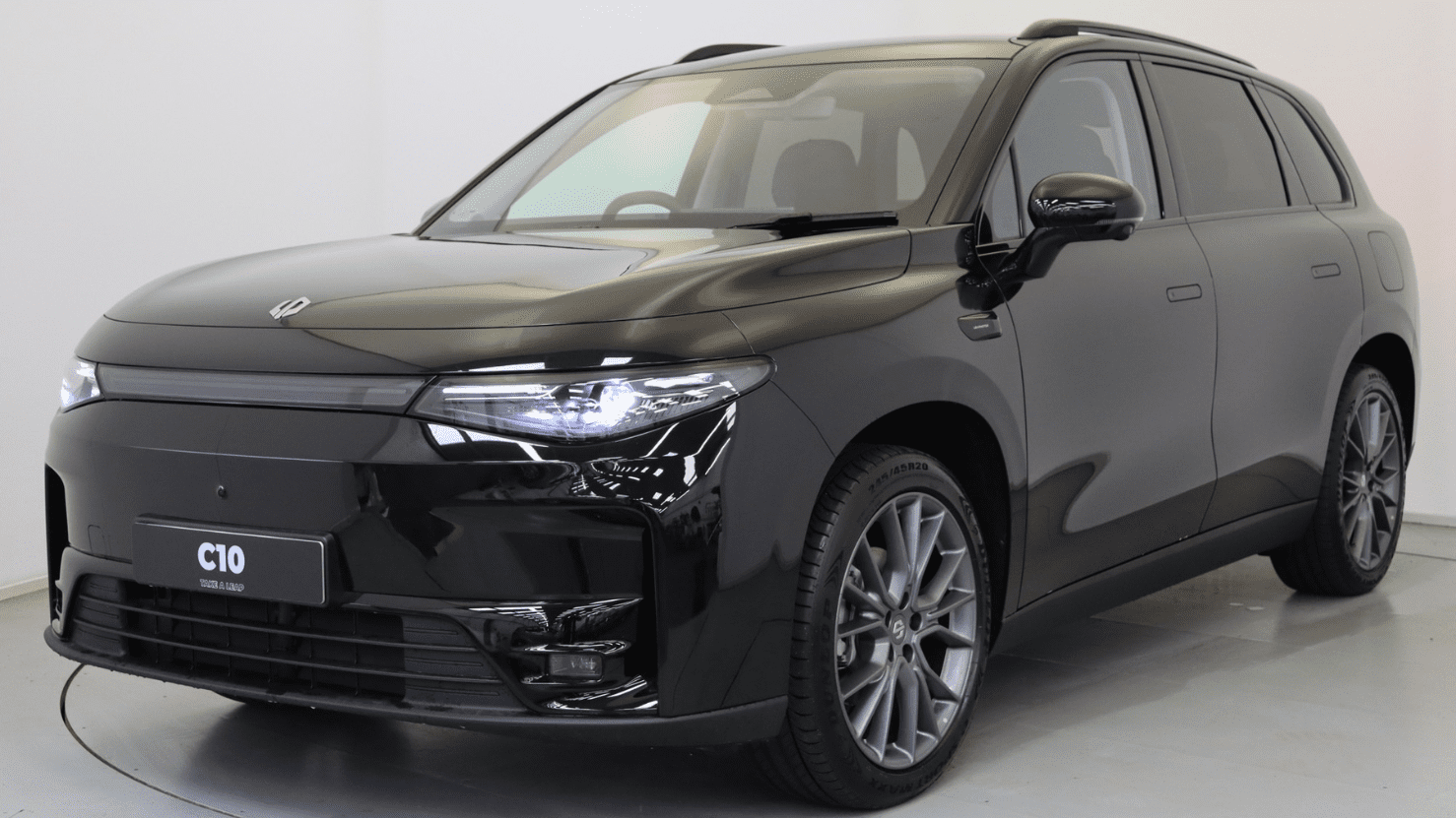 Northants firm partners with local dealer to offer affordable Leapmotor EVs to fleets