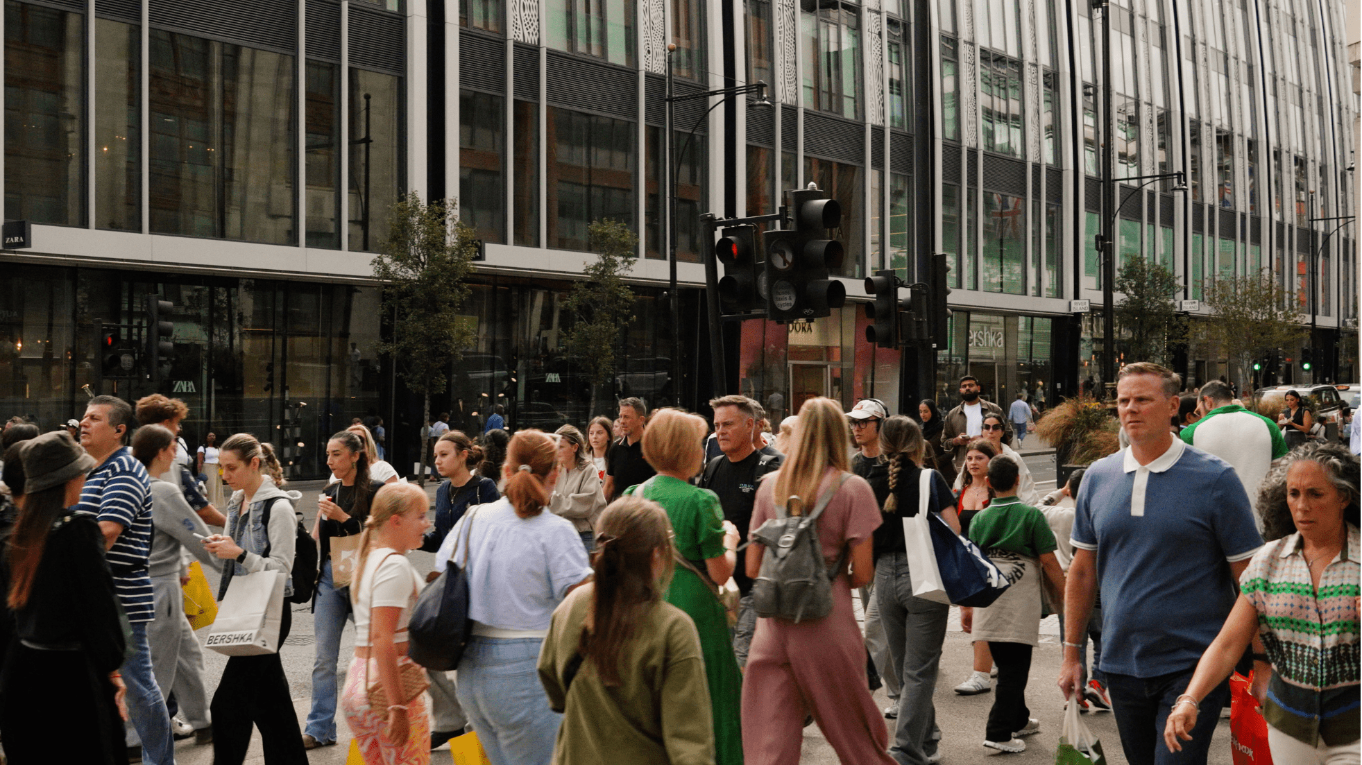 Mayor of London and TfL set out bold proposals to deliver pedestrianisation along Oxford Street