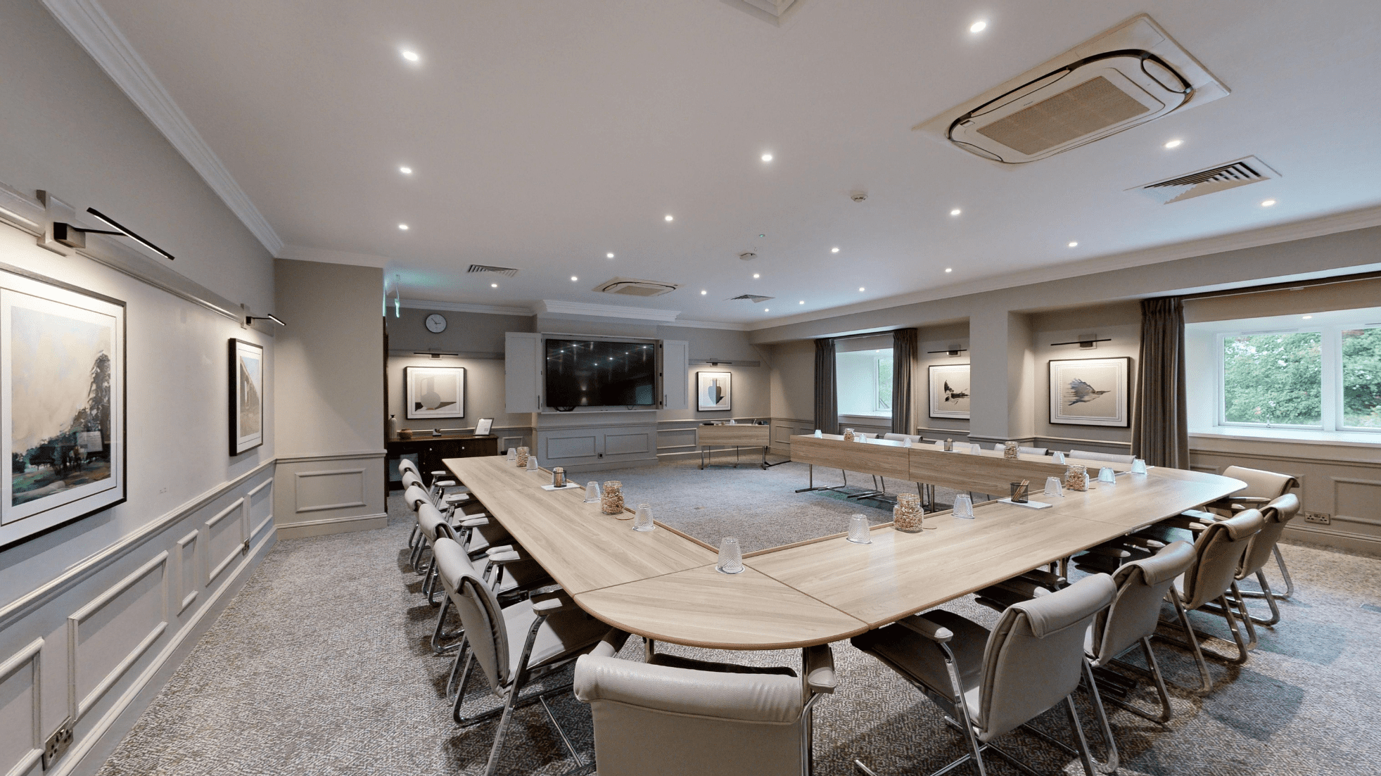 A fresh new setting for the year’s business agenda