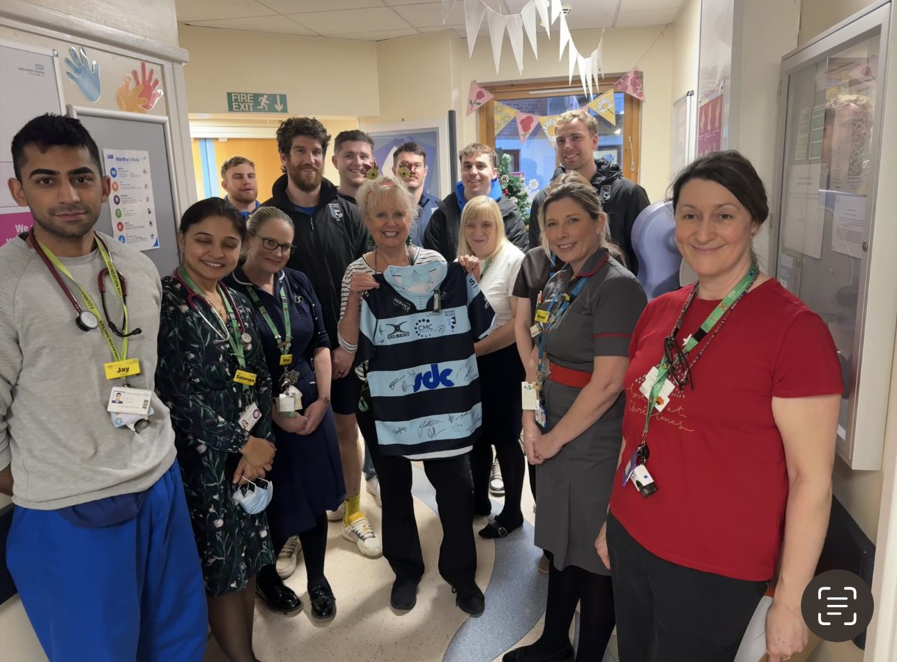 Spreading festive cheer in the children’s wards