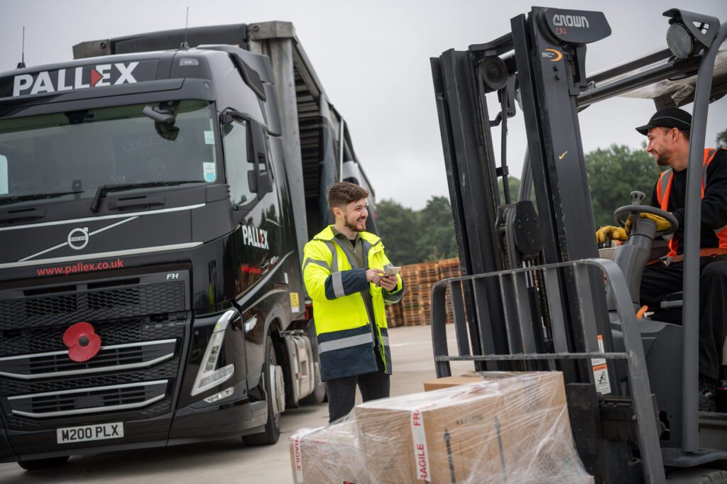 How a robust storage
and fulfilment network can support manufacturers