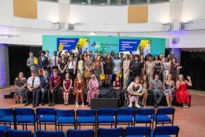 College celebrates outstanding student achievement