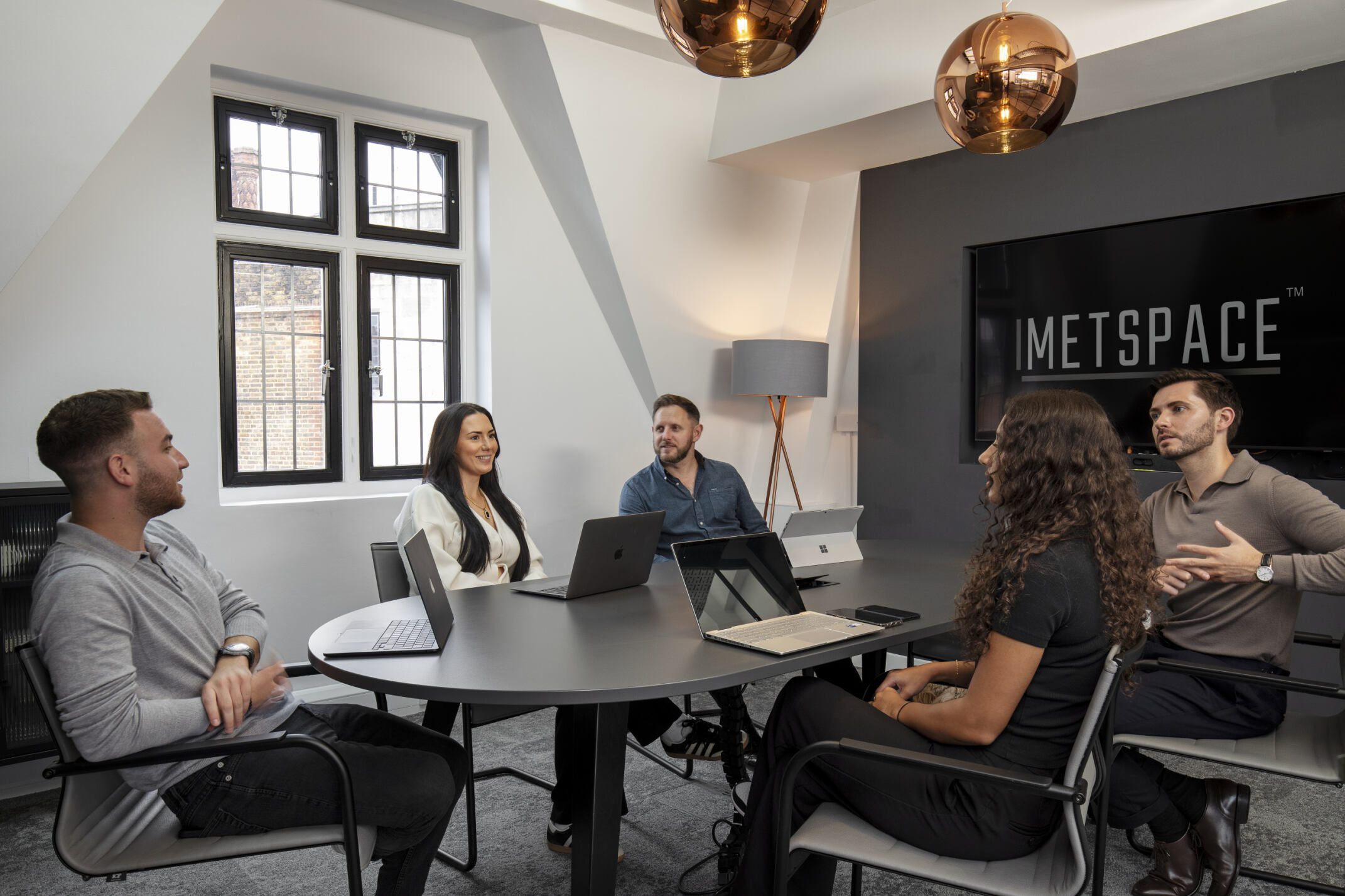 London businesses want     office deals one in weeks not months, new data suggests